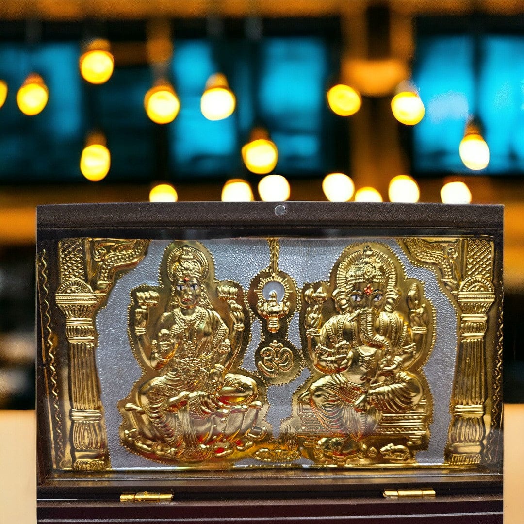 Laxmi Ganesha Charan Paduka